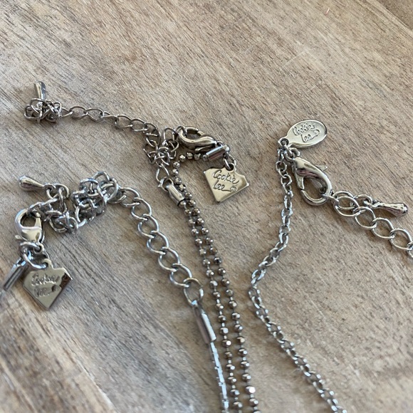 Cookie Lee Set of 3 women’s DISCONTINUED Necklaces. All in excellent condition! - Picture 8 of 12